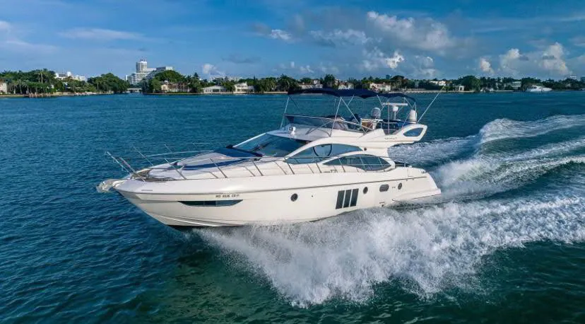 50ft Azimut