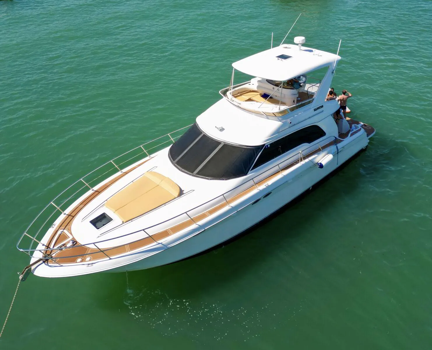 55ft Sea Ray Sedan Bridge